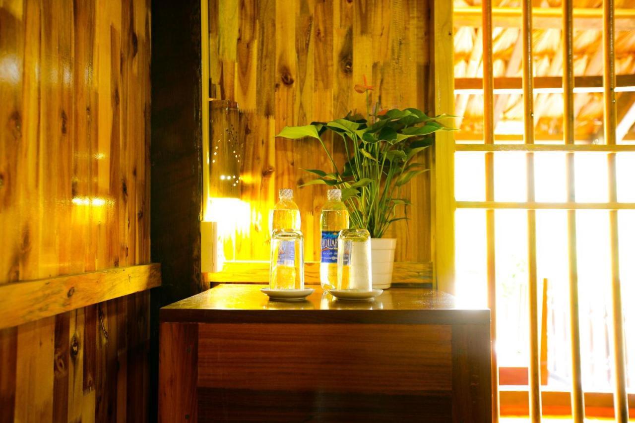 Ba Be Jungle Houses ภายนอก รูปภาพ